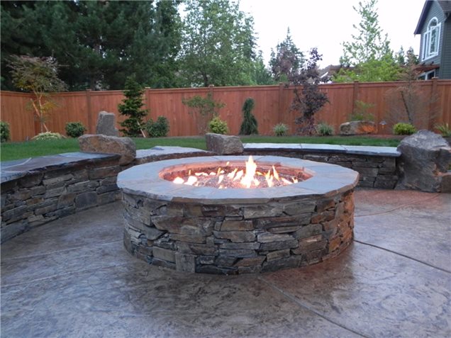 Fire Pit - Snohomish, WA - Photo Gallery - Landscaping Network