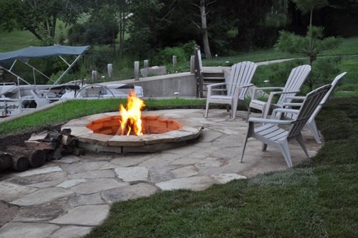 Flagstone - St. Louis, MO - Photo Gallery - Landscaping Network