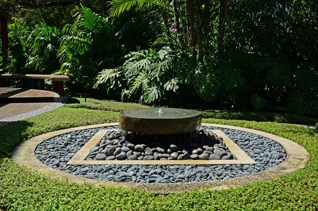Fountain - Miami, FL - Photo Gallery - Landscaping Network