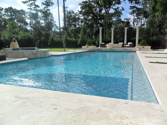 Luxury Backyard Pools