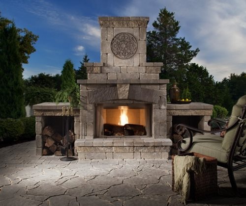 See the different options for an outdoor fireplace and their average price ranges. Includes cost estimates for prefab fireplaces