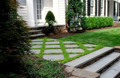 Flagstone Walkway Ideas & Pictures - Landscaping Network