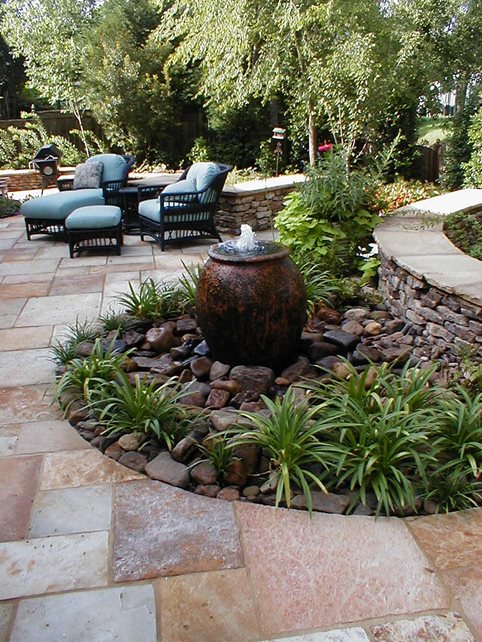 Pondless Backyard Fountain
Backyard Landscaping
Madison Planting and Design Group
Canton, MS