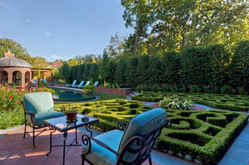 Hedge, Design, Formal, Knot Garden
Blue Garden
Harold Leidner Landscape Architects
Carrollton, TX