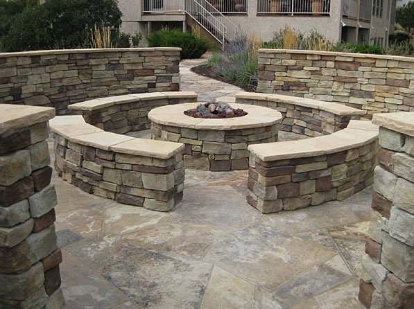 Stone Fire Pit, Seat Walls
Built-In Seating
Accent Landscapes
Colorado Springs, CO