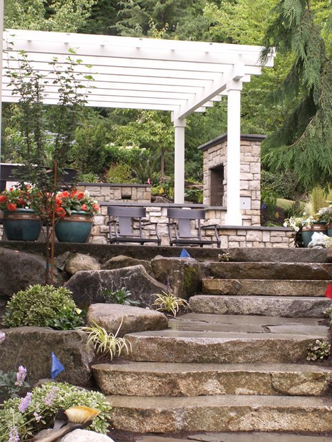 Stone Slab Steps, White Pergola
Entryways, Steps and Courtyard
Environmental Construction, Inc.
Kirkland, WA