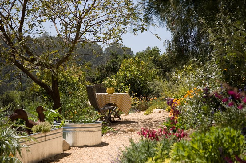 Stock Tank Planters
Food Garden
Grace Design Associates
Santa Barbara, CA