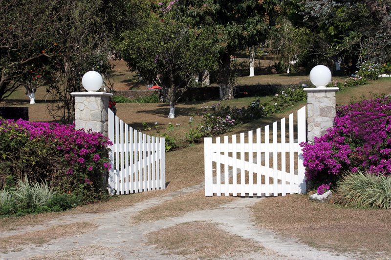 Bi Parting Gate, White Gate
Gates and Fencing
Landscaping Network
Calimesa, CA