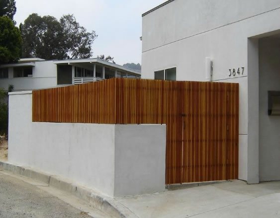 Modern Privacy Fencing
Gates and Fencing
Blanchard Fuentes Design
El Segundo, CA