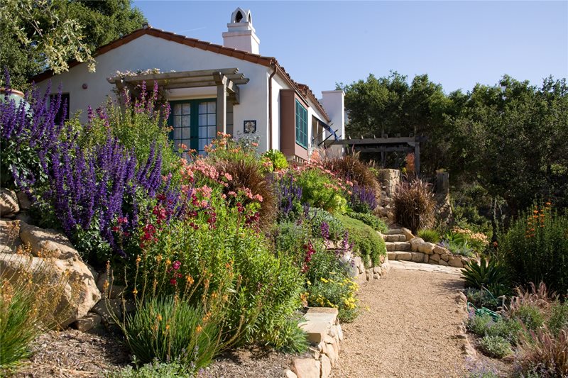 Lawnless Landscaping Santa Barbara, Grace Landscape Design Santa Barbara
