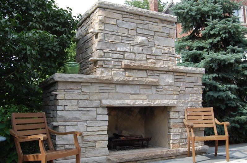 Outdoor Stone Fireplace
Midwest Landscaping
Green City Landscapes
Chicago, IL