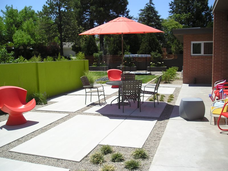 Modern Backyard Patio
Modern Landscaping
Red Twig Studio
Albuquerque, NM