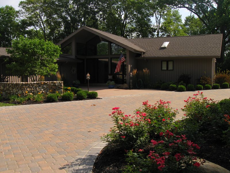 Brown Paver Driveway
Ohio Landscaping
The Site Group, Inc.
New Carlisle, OH