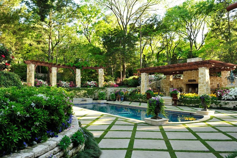 Pool Deck Grass Diamond Pattern, Stone Pergola Columns
Recently Added
Harold Leidner Landscape Architects
Carrollton, TX