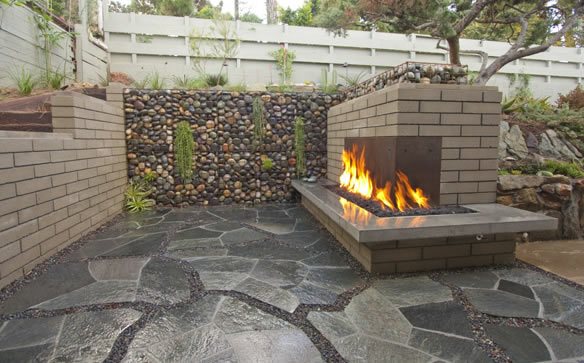 Modern, Fireplace, Flagstone, Black
San Diego Landscaping
DC West Construction Inc.
Carlsbad, CA