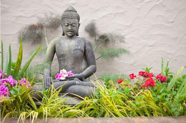 Garden Statue, Asian Statue, Meditating Buddha, Flowers
Sculpture in the Garden
Shepard Design Landscape Architecture
Greenbrae, CA