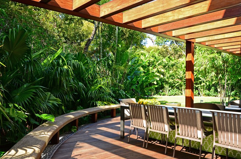 Ipe Deck, Dining Deck, Deck Bench
Southeast Landscaping
Lewis Aqui Landscape + Architectural Design, LLC.
Miami, FL