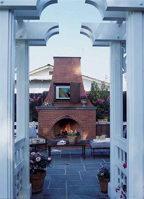 Outdoor Tv, Patio Fireplace
Traditional Fireplace
David Reed Landscape Architects
San Diego, CA