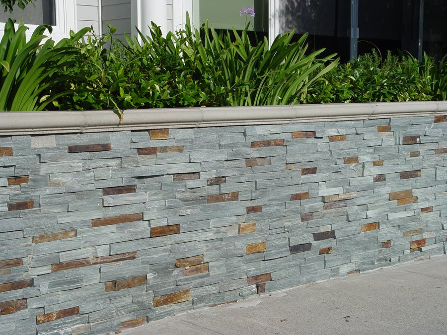 Veneer Retaining Walls Landscaping Network - How To Build A Flagstone Wall Without Mortar