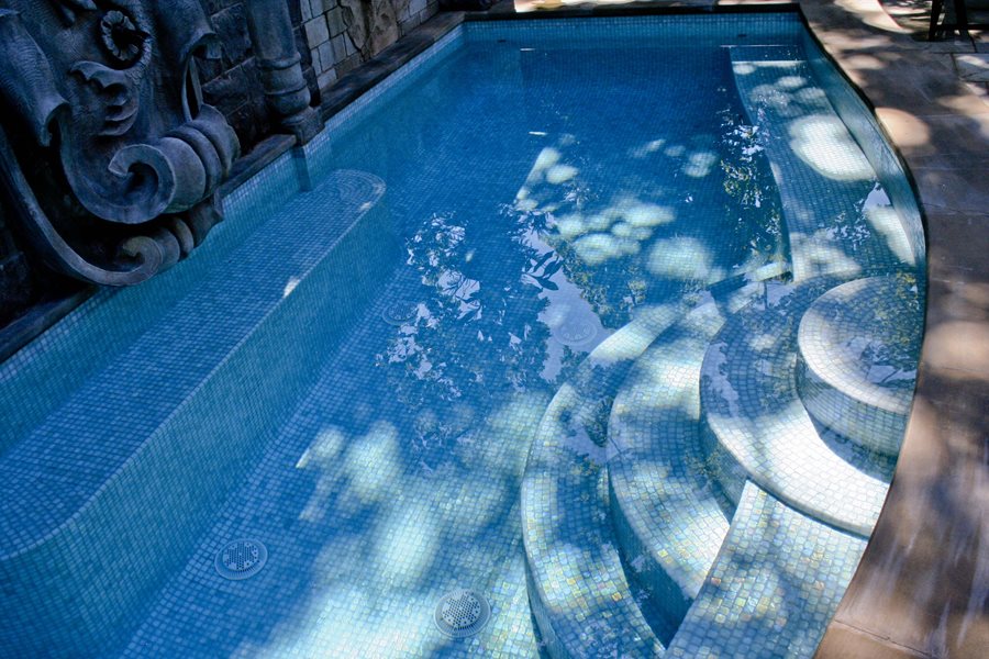 Swimming Pool Finishes Landscaping, Pictures Of Glass Tile Pool Designs