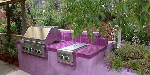 Purple Stucco Outdoor Kitchen