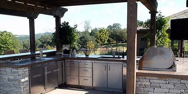 outdoor kitchen layout