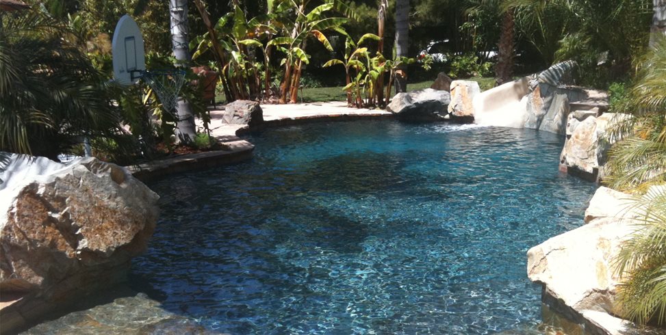 加利福尼亚州泳池甲板与水景美化网络Calimesa