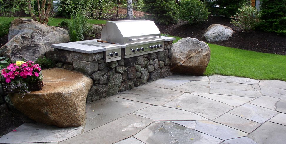Rock Bbq
Outdoor Kitchen
Belknap Landscape Co., Inc.
Gilford, NH